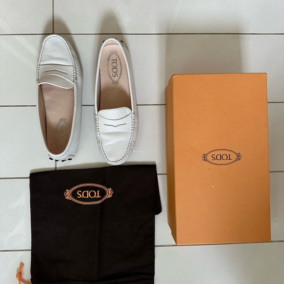 TOD’S GOMMINI MOCASSIN - Picture 8 of 10